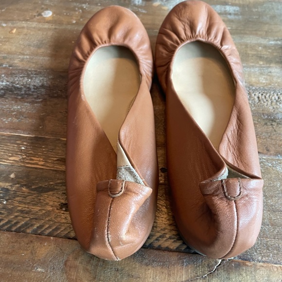 Tan Jcrew ballet flats - size 8 - Picture 5 of 6